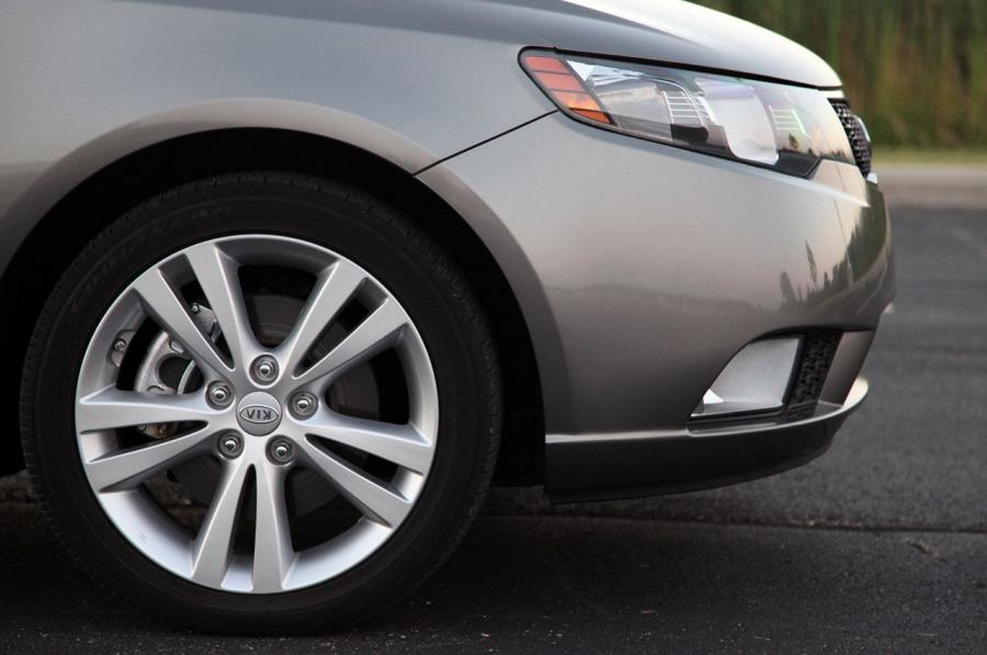  Kia Forte 5-Door 2011 года  (фото 69 из 89)